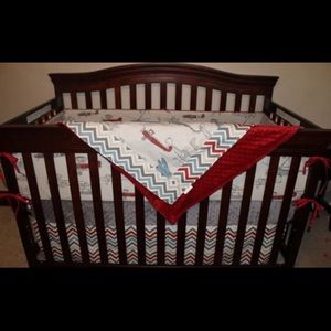 Helicopter crib set